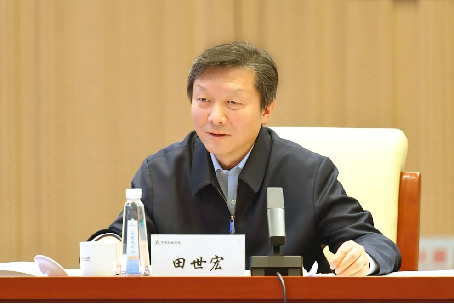 市场监管总局副局长田世宏一行调研中国星空体育(中国)总院标准化与质量工作301